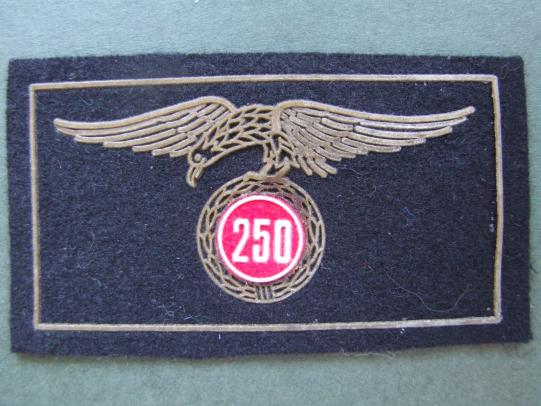 Spain Airborne 250 Parachute Jumps Award Badge