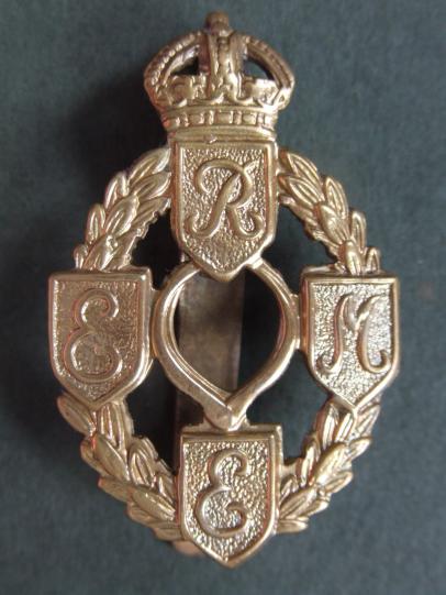 British Army 1942 Royal Electrical & Mechanical Engineers Cap Badge
