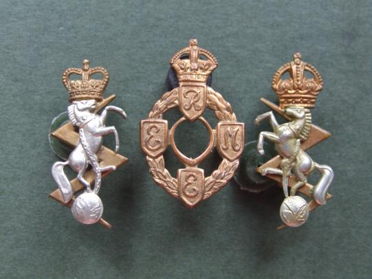 British Army Royal Electrical & Mechanical Engineers Collar Badges