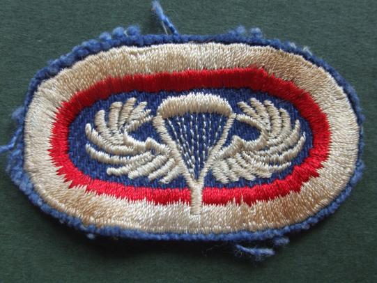 USA Army 11th Airborne Division HQ Basic Parachute Wings Oval