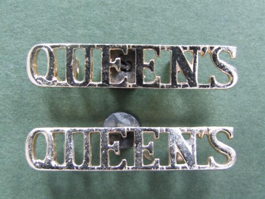 British Army The Queen's Regiment Shoulder Titles