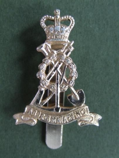 British Army Royal Pioneer Corps Pre 1985 Cap Badge