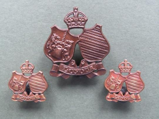 Canada Loyola College Contingent C.O.T.C. (Canadian Officer Training Corps) Pe 1953 Cap & Collar Badges