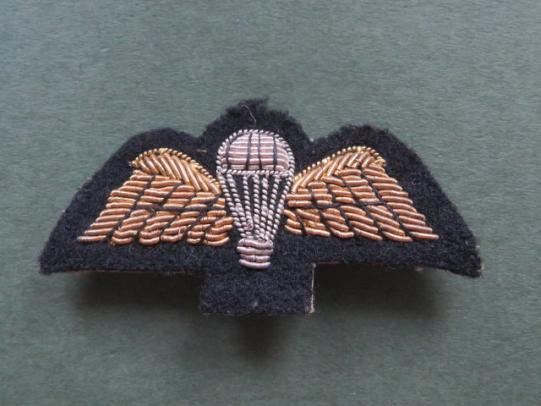 Great Britain 1970's Mess Dress Parachute Wings