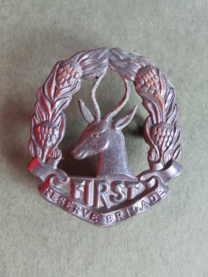 Republic of South Africa 1st Reserve Brigade 1940-1943 Collar Badge