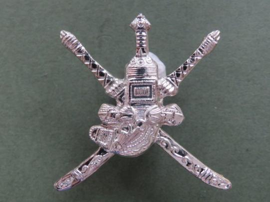 Sultan of Oman Land Forces Officer's Headdress Badge