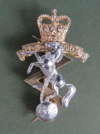 British Army Royal Electrical & Mechanical Engineers Cap Badge