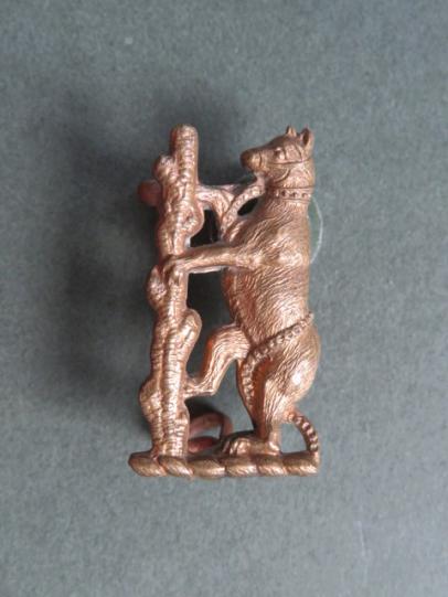 British Army Warwickshire Yeomanry Collar Badge