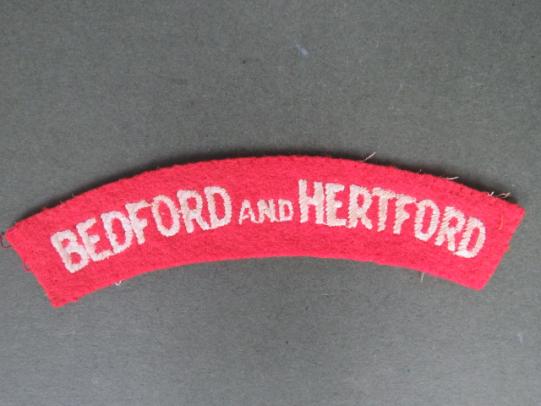 British Army Late WW2 / Early Post War The Bedfordshire And Hertfordshire Regiment Shoulder Title