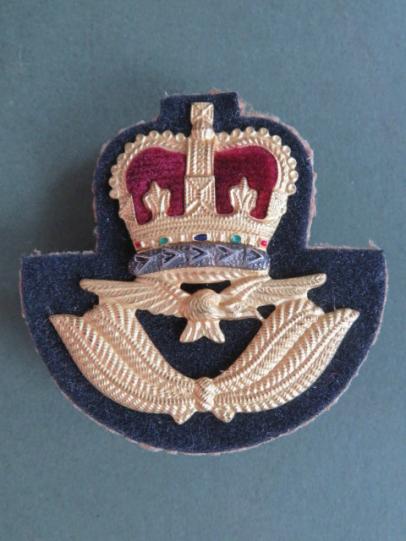 Royal Air Force EIIR Officer's Beret Badge