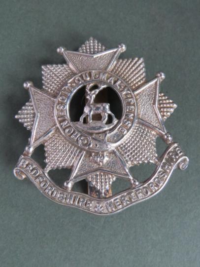 British Army The Bedfordshire & Hertfordshire Regiment Cap Badge