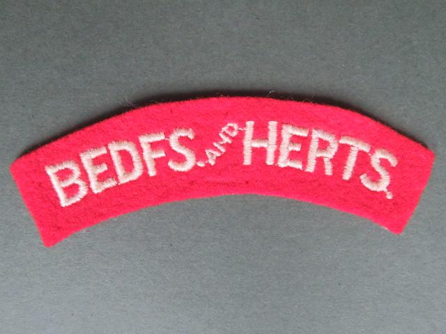 British Army Late WW2 Bedfordshire And Hertfordshire Regiment Shoulder Title