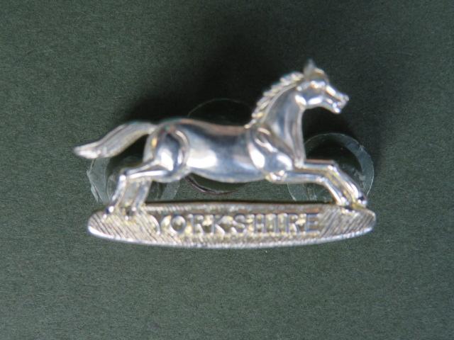 British Army The Yorkshire Regiment Collar Badge