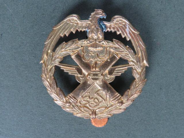 Kuwait Army 1970's Cap Badge