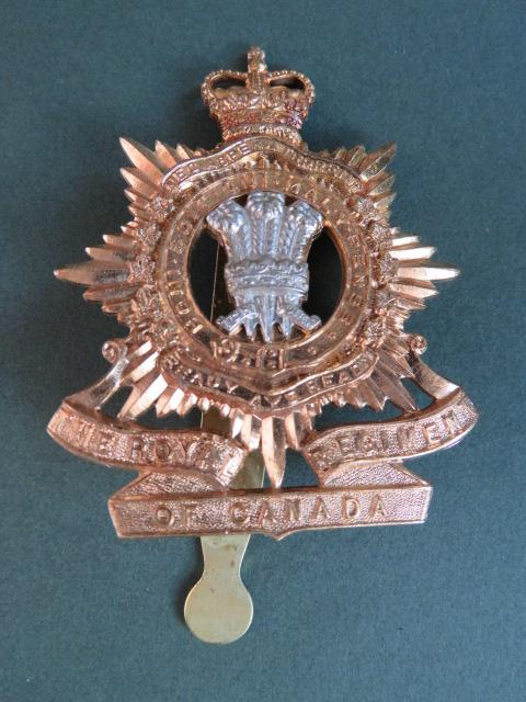 Canada Army The Royal Regiment of Canada Cap Badge