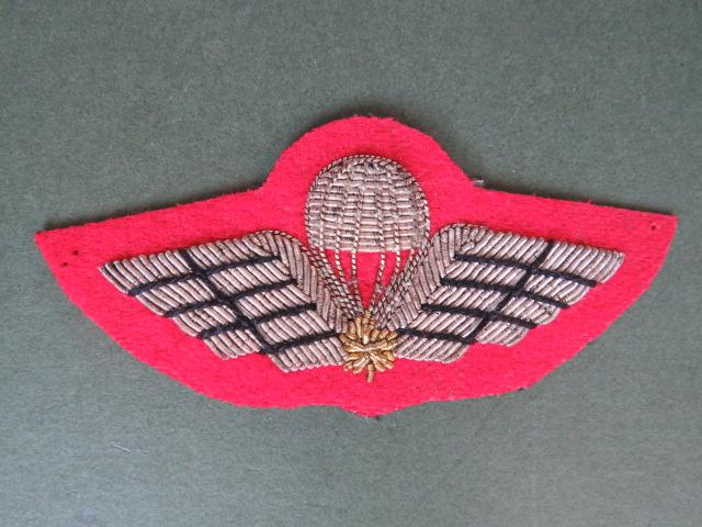 Canada Army Royal Military College Mess Dress Parachute Wings