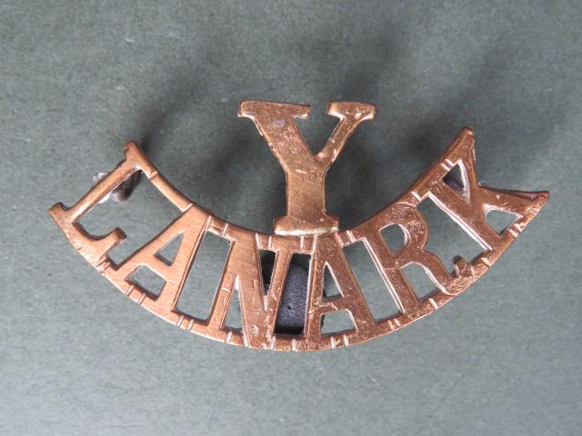 British Army The Lanarkshire Yeomanry Shoulder Title