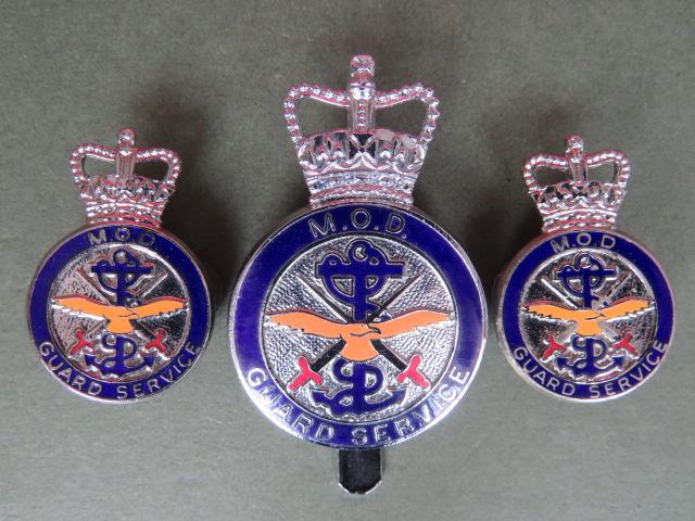 British Ministry Of Defence (MOD) Guard Service Cap & Collar Badges