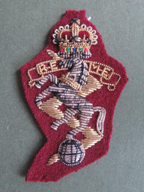 British Army The Royal Electrical Mechanical Engineers (Airborne) Officers' Beret Badge