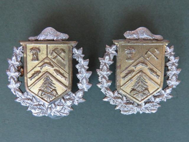 Canada Army WW2 The The Rivers Regiment (Tanks) Collar Badges