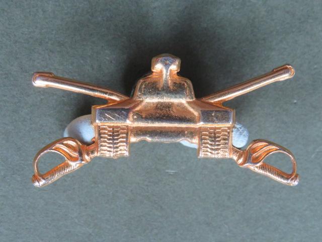 USA Army Cavalry Officers' Collar Badge