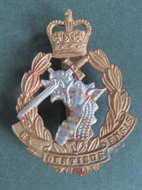 British Army Royal Army Dental Corps Post 1953 Cap Badge