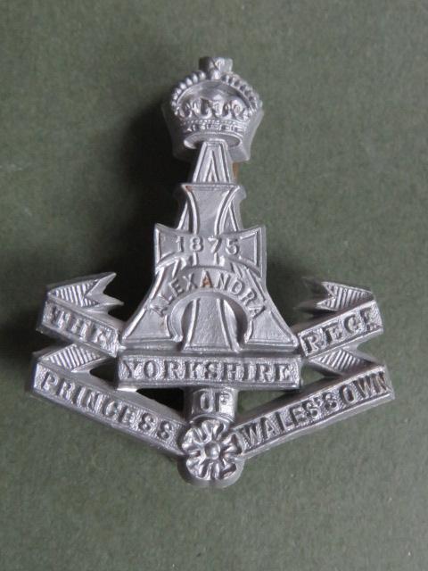 British Army WW2 Plastic The Green Howards Cap Badge