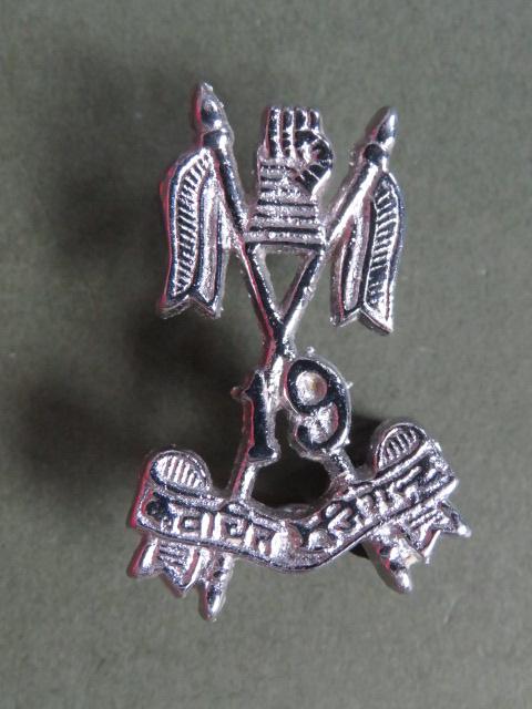 India Army Post 1947 19th Armoured Regiment Headdress Badge