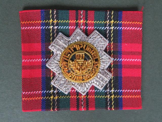 British Army Scots Guards Officers' Beret Badge & Backing Tartan