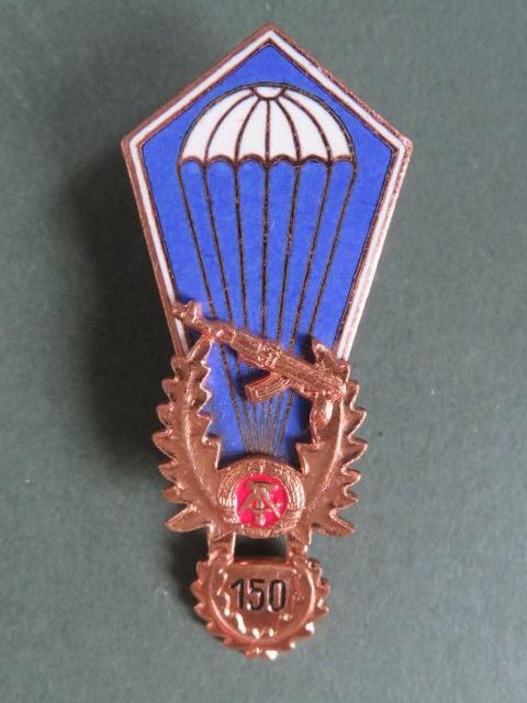 East Germany (DDR) Parachute Badge with 150 Jumps Hanger