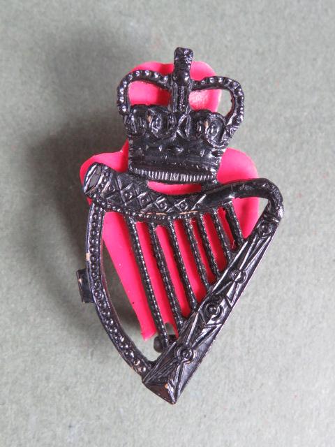 Royal Ulster Constabulary Post 1953 Collar Badge